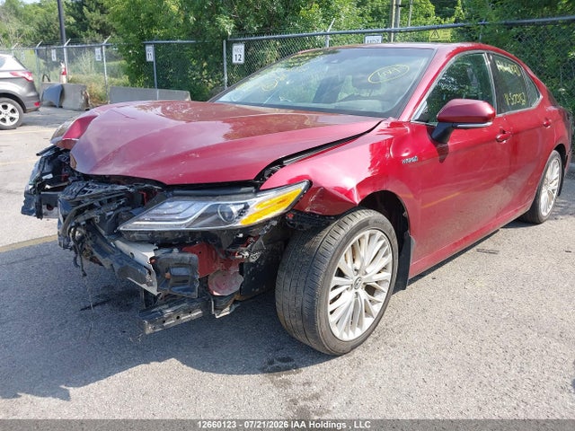 Продажа на аукционе авто 2018 Toyota Camry Hybrid Xle, vin: 4T1B21HK6JU500152, номер лота: 12660123