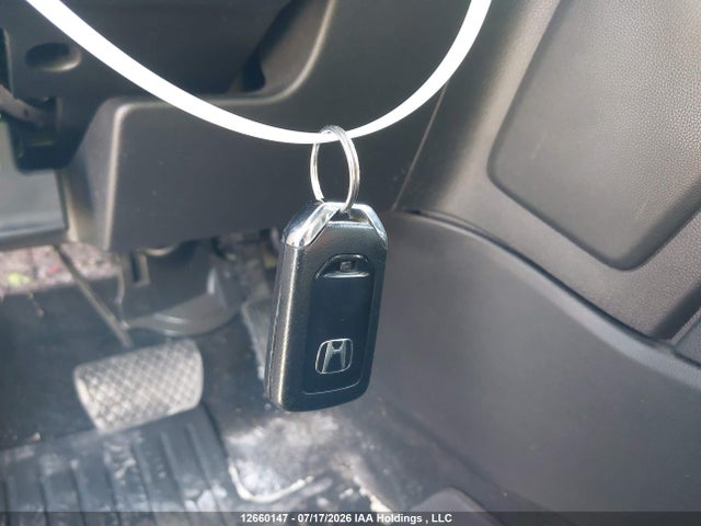 Honda CR-V LX 2018 2HKRW2H22JH142507 Image 9