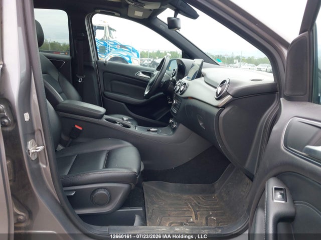 WDDMH4GB5HJ421653 Mercedes-Benz B 250 4matic Sports Tourer