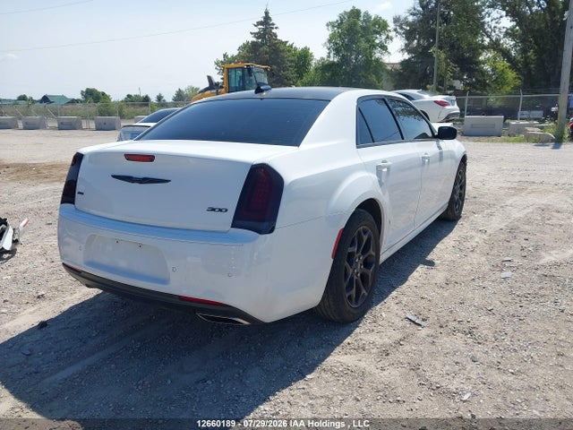 Продаж на аукціоні авто 2022 Chrysler 300 Touring L, vin: 2C3CCASG1NH187194, номер лоту: 12660189