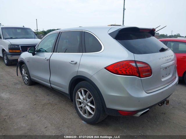 12660220 :رقم المزاد ، WP1AE2A23BLA93081 vin ، 2011 Porsche Cayenne S Hybrid مزاد بيع