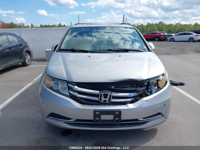 Honda Odyssey 2015 5FNRL5H65FB502047 Image 13