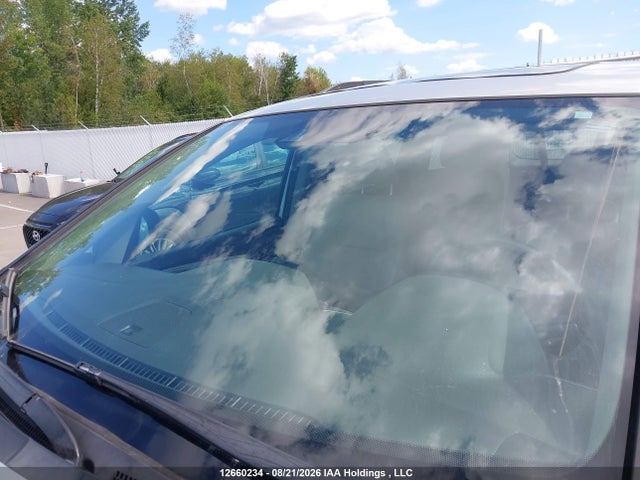 Honda Odyssey 2015 5FNRL5H65FB502047 Image 18