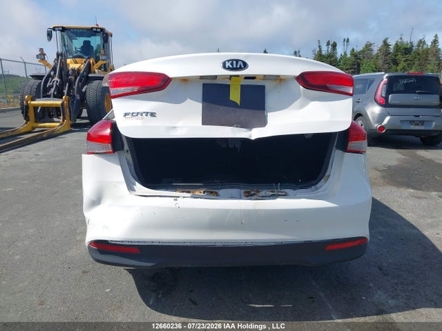 2017 Kia Forte Lx მანქანა იყიდება აუქციონზე, vin: 3KPFK4A75HE006841, აუქციონის ნომერი: 12660236