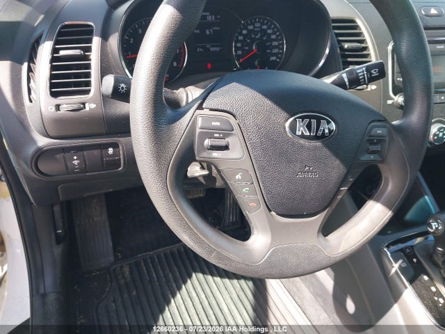 KIA FORTE LX 2017 3KPFK4A75HE006841 Image 22