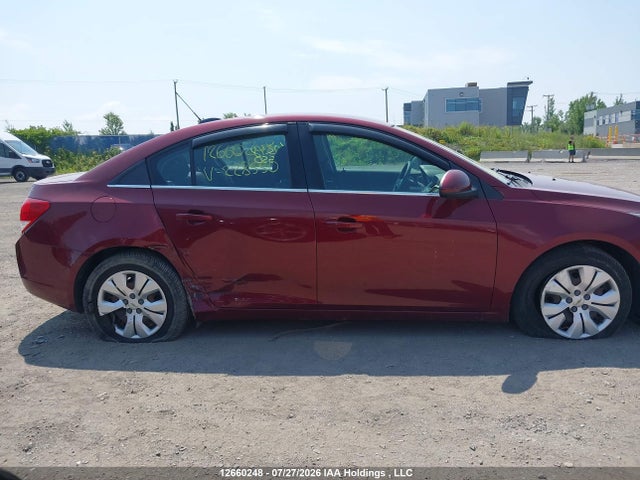 1G1PC5SB8F7228550 Chevrolet Cruze