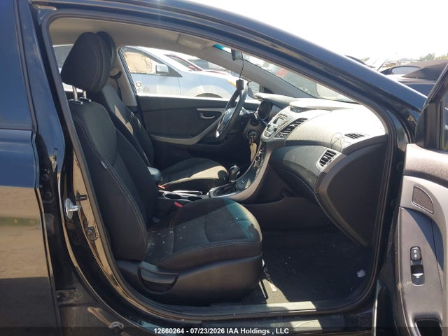 Hyundai ELANTRA GL 2016 5NPDH4AE3GH663250 Image 5