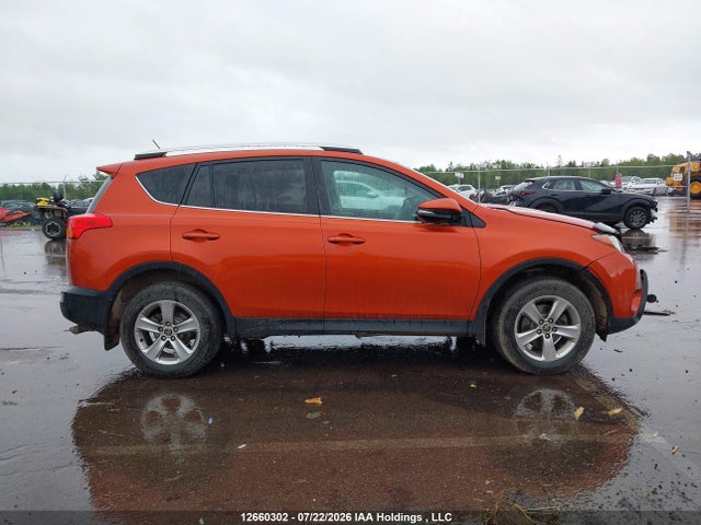12660302 :رقم المزاد ، 2T3RFREV4FW299964 vin ، 2015 Toyota Rav4 Xle مزاد بيع