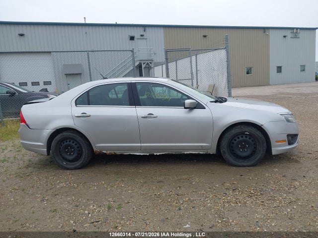2010 Ford Fusion Se მანქანა იყიდება აუქციონზე, vin: 3FAHP0HA0AR385806, აუქციონის ნომერი: 12660314