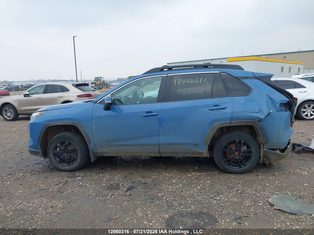 Продажа на аукционе авто 2023 Toyota Rav4 Xle/woodland Edition, vin: 2T3RWRFV1PW171021, номер лота: 12660316