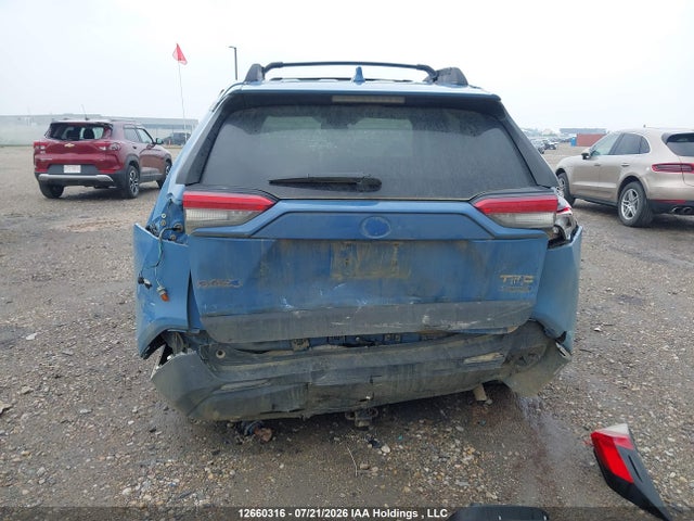 Продажа на аукционе авто 2023 Toyota Rav4 Xle/woodland Edition, vin: 2T3RWRFV1PW171021, номер лота: 12660316