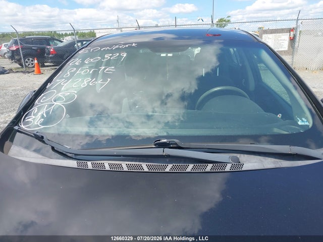 KIA FORTE LX 2018 KNAFK5A88J5742864 Image 18