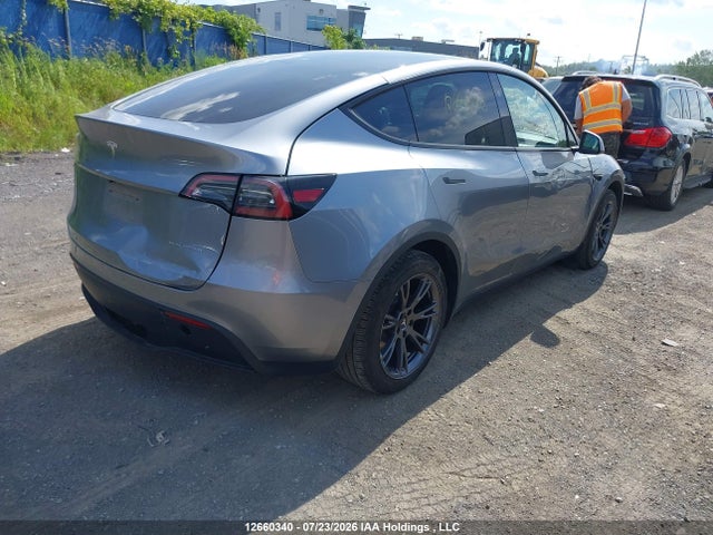 Tesla Model Y Long Range/rwd 2024 LRWYGDFD9RC672132 Image 4