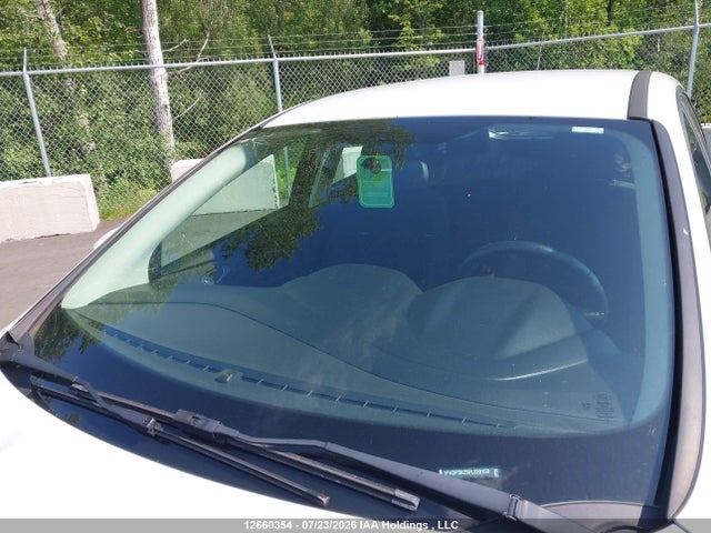Ford FOCUS SE 2015 1FADP3K23FL320150 Image 17