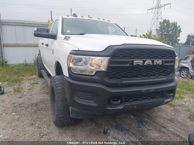 RAM 3500 Tradesman 2019 3C63R3CL4KG569062 Image 12