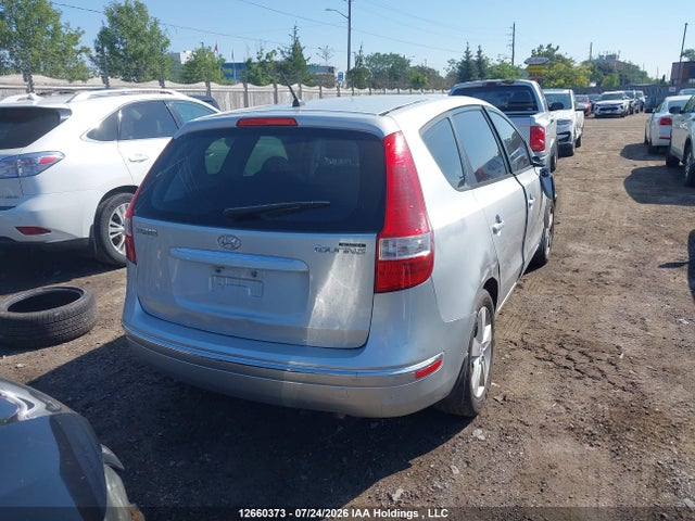 12660373 :رقم المزاد ، KMHDB8AE1BU112348 vin ، 2011 Hyundai Elantra Touring Gl مزاد بيع