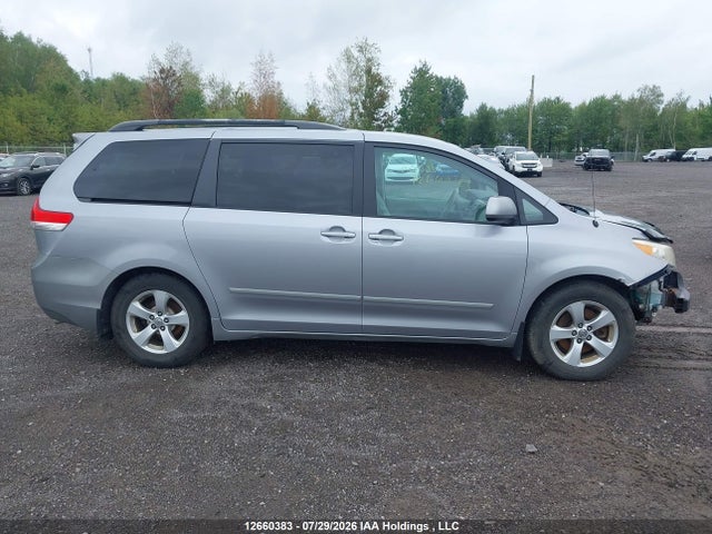 Продажа на аукционе авто 2012 Toyota Sienna Le 8 Passenger, vin: 5TDKK3DC9CS181898, номер лота: 12660383