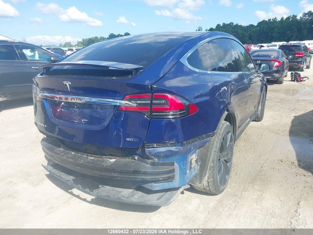Tesla Model X 60d/70d/75d/90d/p100d 2016 5YJXCBE24GF027676 Image 4