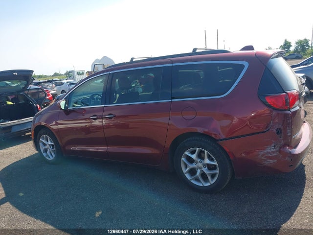 Chrysler Pacifica Touring Plus 2019 2C4RC1FG2KR706128 Image 14