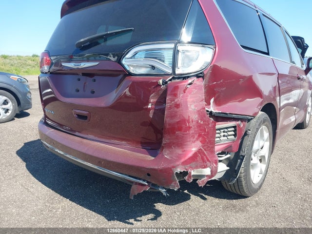 Chrysler Pacifica Touring Plus 2019 2C4RC1FG2KR706128 Image 17