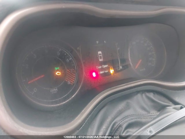 Jeep Cherokee Latitude 2015 1C4PJMCS0FW741285 Image 7