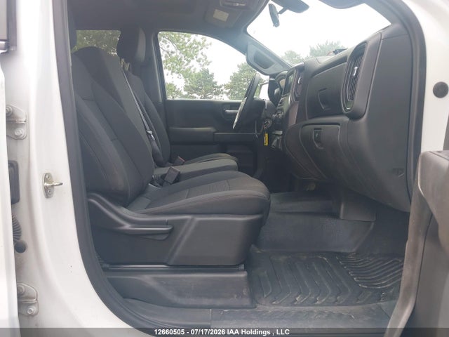 Chevrolet Silverado K1500 2020 1GCUYAEF5LZ343383 Image 5