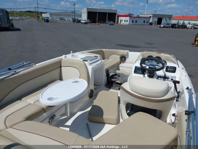 12660509 :رقم المزاد ، 47GAK2221NB005001 vin ، 2022 Boat Boat مزاد بيع