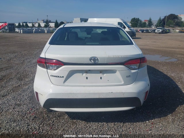 12660548 :رقم المزاد ، 5YFBPMBE6NP318304 vin ، 2022 Toyota Corolla Le/xle مزاد بيع