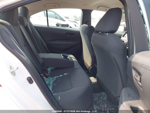 12660548 :رقم المزاد ، 5YFBPMBE6NP318304 vin ، 2022 Toyota Corolla Le/xle مزاد بيع