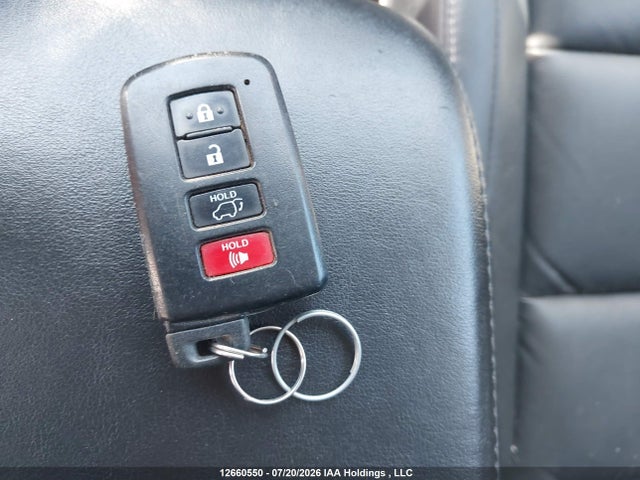 Toyota Rav4 Limited 2018 2T3DFREV2JW708059 Image 11