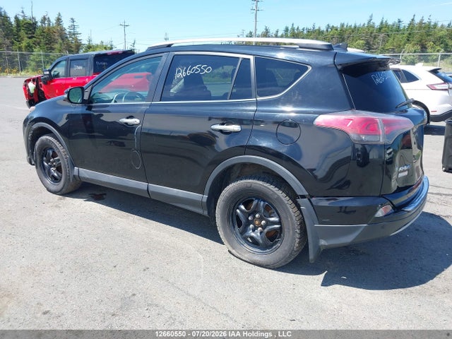 Toyota Rav4 Limited 2018 2T3DFREV2JW708059 Image 3