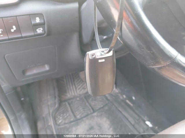 Продажа на аукционе авто 2017 Kia Sportage Ex/ex Premium/ex Tech, vin: KNDPNCAC9H7115760, номер лота: 12660564