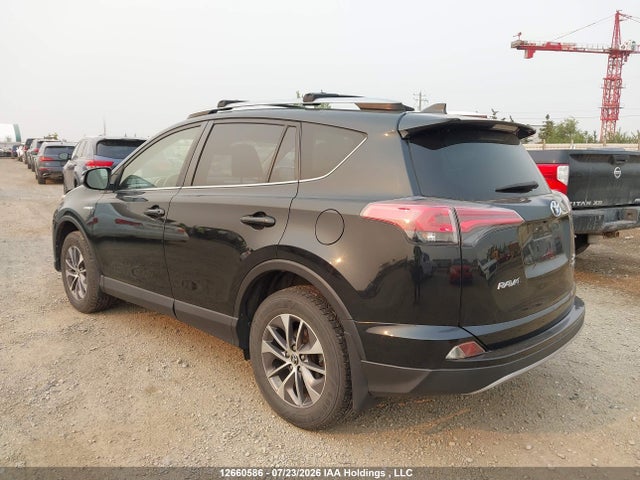 2018 Toyota Rav4 Hybrid Le+ მანქანა იყიდება აუქციონზე, vin: JTMRJREV8JD159551, აუქციონის ნომერი: 12660586