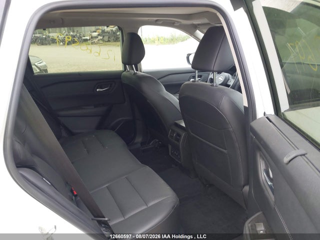 JN8BT3BBXRW170462 Nissan ROGUE SV