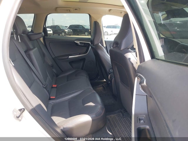 Продажа на аукционе авто 2012 Volvo Xc60 T6 R-design/t6 R-design Platinum/t6 R-design Premier Plus, vin: YV4902DZ8C2332527, номер лота: 12660598