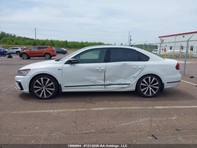 Aukcja sprzedaży 2018 Volkswagen Passat 3.6l Vr6 Gt, vin: 1VWJM7A34JC032151, numer aukcji: 12660604