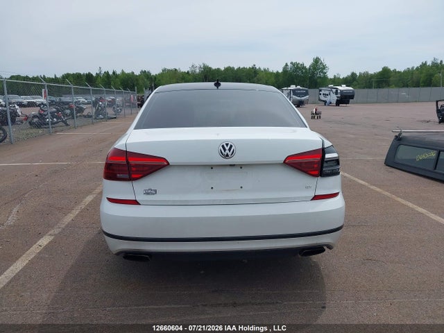 Aukcja sprzedaży 2018 Volkswagen Passat 3.6l Vr6 Gt, vin: 1VWJM7A34JC032151, numer aukcji: 12660604