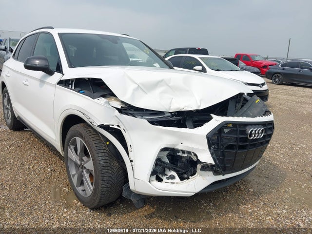 WA1ABAFY4P2101875 Audi Q5 Premium 40