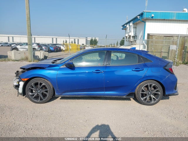 12660632 :رقم المزاد ، SHHFK7G97JU302176 vin ، 2018 Honda Civic Sport Touring مزاد بيع