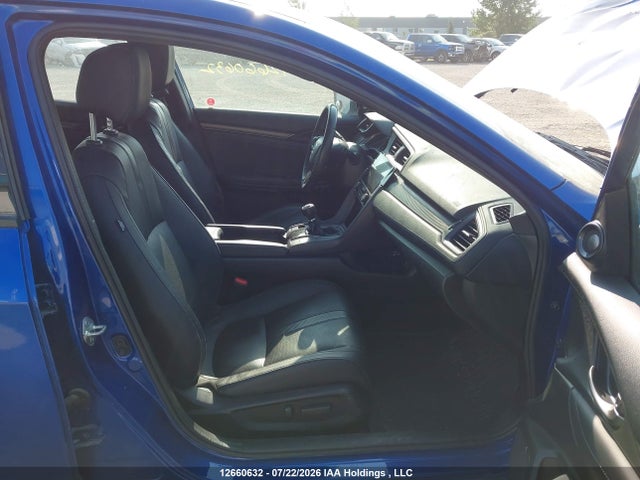 12660632 :رقم المزاد ، SHHFK7G97JU302176 vin ، 2018 Honda Civic Sport Touring مزاد بيع