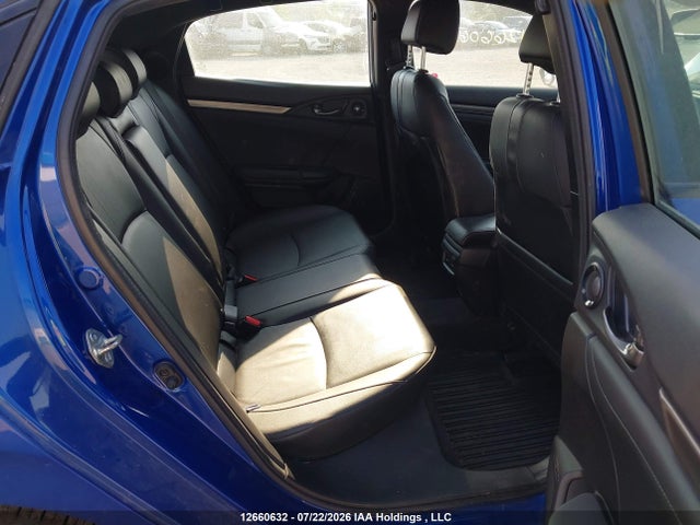 12660632 :رقم المزاد ، SHHFK7G97JU302176 vin ، 2018 Honda Civic Sport Touring مزاد بيع
