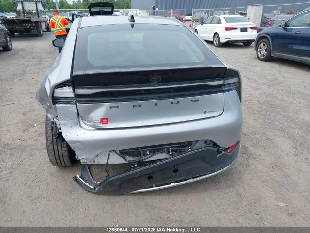JTDACACU7T3059436 Toyota Prius Plug-in Hybrid Se
