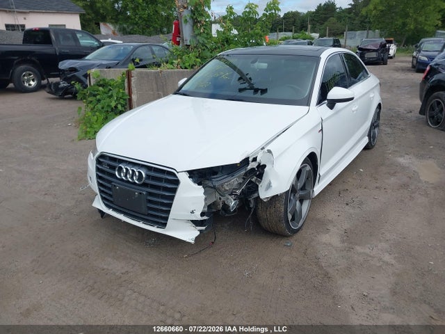 12660660 :رقم المزاد ، WAUB8GFF8G1043797 vin ، 2016 Audi A3 2.0t Komfort مزاد بيع