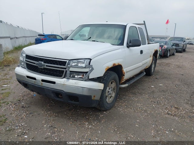 12660681 :رقم المزاد ، 2GCEK19V261267321 vin ، 2006 Chevrolet Silverado K1500 مزاد بيع