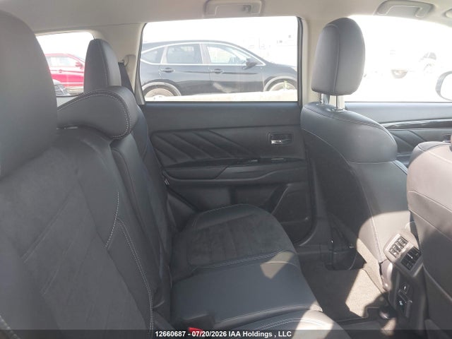 2020 Mitsubishi Outlander Sel/gt/fe მანქანა იყიდება აუქციონზე, vin: JA4J24A51LZ606790, აუქციონის ნომერი: 12660687