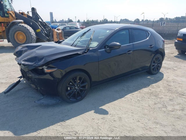 Mazda 3 Preferred 2020 JM1BPAMM9L1168614 Image 2