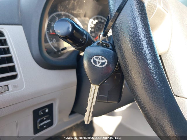 2013 Toyota Corolla Le მანქანა იყიდება აუქციონზე, vin: 2T1BU4EE6DC127260, აუქციონის ნომერი: 12660706