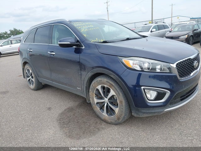 2017 5XYPHDA14HG256444 main image