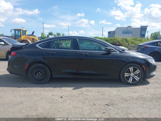 12660712 :رقم المزاد ، 1C3CCCEG3FN593171 vin ، 2015 Chrysler 200 مزاد بيع