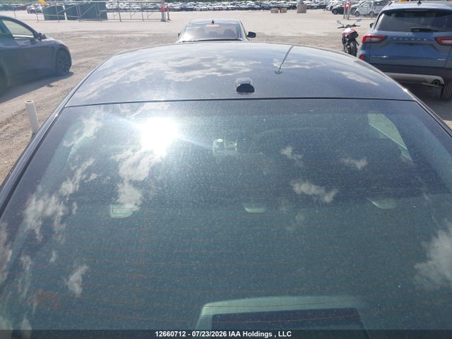 12660712 :رقم المزاد ، 1C3CCCEG3FN593171 vin ، 2015 Chrysler 200 مزاد بيع